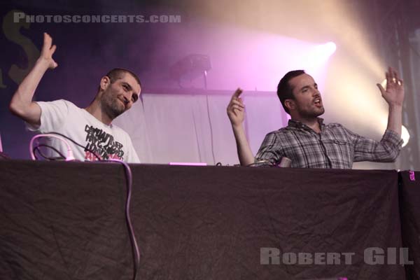 BEAT TORRENT - 2009-08-15 - PARIS - Parvis de l'Hotel de Ville - 